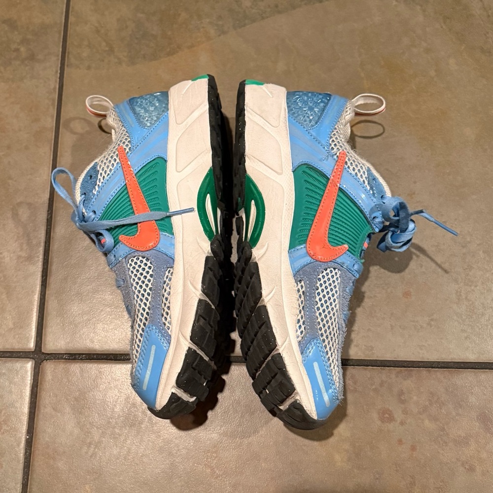 Nike Vomero 5 Sz 5.5 - Picture 3 of 14